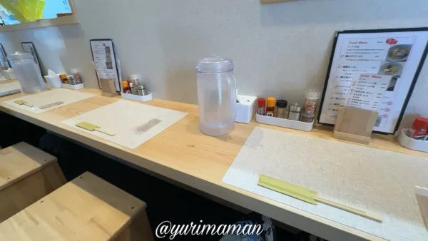 今治の新店「らぁめんTaikou」の内観写真