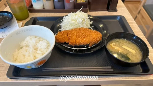 松のやロースかつ定食 オープン記念500円-1