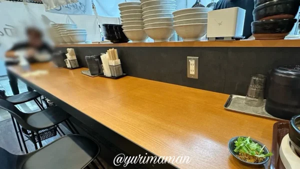 麺のようじ松山店（まつちかタウン）内観写真1