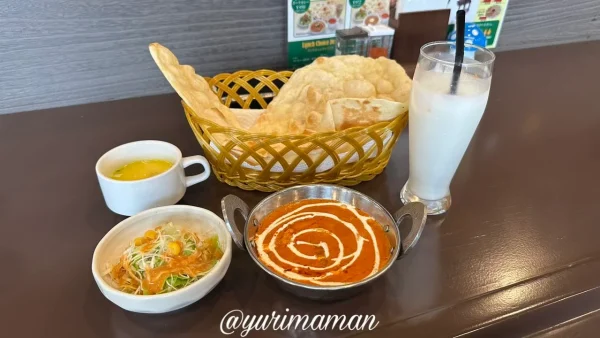 西条市インド料理タージ・マハル東予店の日替りランチセット3