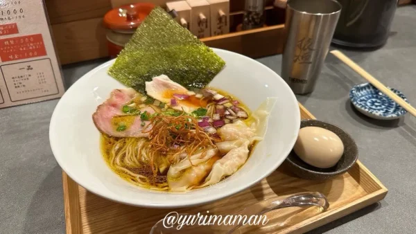 松山市駅近く「焼鳥ちかき狼煙」のランチ人気ナンバーワン醤油ラーメン