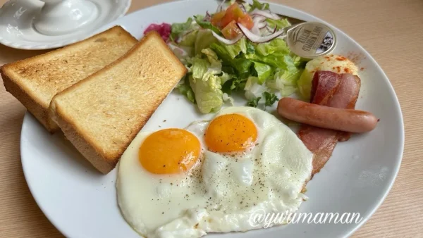 びっくりドンキー衣山店（松山市）のドンキースペシャルブレックファスト1