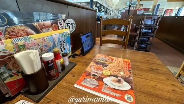 ジョリーパスタ新居浜西喜光地店の内観