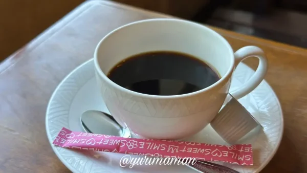 ホットサンドセットに付けたホットコーヒー。香ばしいサンドによく合う深煎りブレンド - ゆりママんブログ ホットサンドセットに付けたホットコーヒー。香ばしいサンドによく合う深煎りブレンド