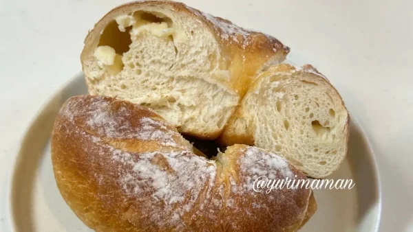 マルーンベーグル(西予市)のホワイトチョコプレッツェルベーグル2 - ゆりママんブログ マルーンベーグル(西予市)のホワイトチョコプレッツェルベーグル2