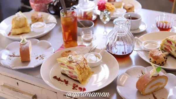 大洲市のRidi(リディ)で提供される季節のスイーツ・アフタヌーンティー風プレート - ゆりママんブログ 大洲市のRidi(リディ)で提供される季節のスイーツ・アフタヌーンティー風プレート1