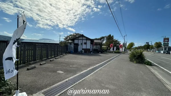 蕎麦一（いち）の駐車場｜松前町