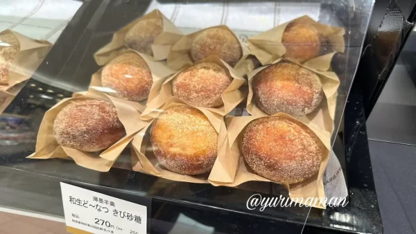 薄墨羊羹 和生どーなつ 各種フレーバーが並ぶ販売ブース - ゆりママんブログ 薄墨羊羹 和生どーなつ 各種フレーバーが並ぶ販売ブース