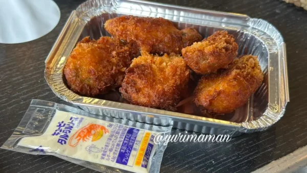 牡蠣奉行の牡蠣フライの実食写真