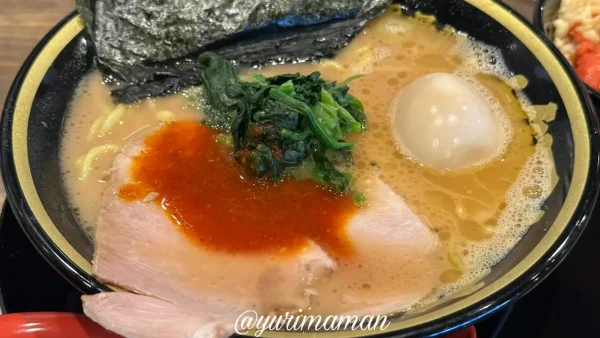 鯉から竜の特製豚骨醤油赤丸ラーメン1 - ゆりママんブログ 鯉から竜の特製豚骨醤油赤丸ラーメン1