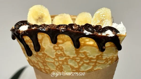 Mcrepe(松山市)のおすすめクレープ「チョコバナナクリーム」2 - ゆりママんブログ Mcrepe(松山市)のおすすめクレープ「チョコバナナクリーム」2