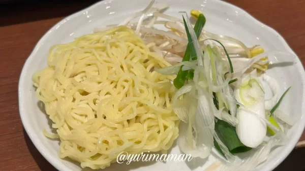 しゃぶ菜エミフルの食べ放題中華麺(ランチのサイドメニュー) - ゆりママんブログ しゃぶ菜エミフルの食べ放題中華麺(ランチのサイドメニュー)