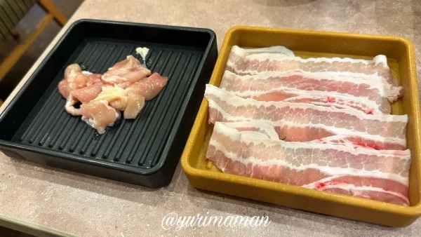 最安値コースの豚バラと鶏肉（しゃぶ葉今治店）