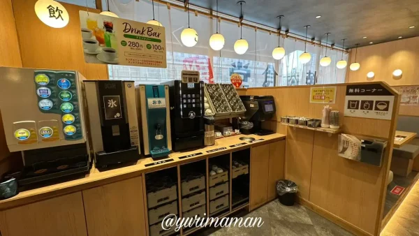 焼肉食堂炎蔵のドリンクバーと無料コーナー