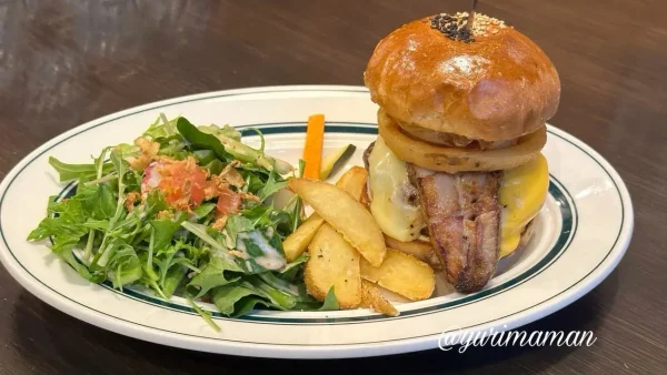 2TONE BURGERとゆりママんコラボバーガー - ゆりママんブログ 2TONE BURGERとゆりママんコラボバーガー