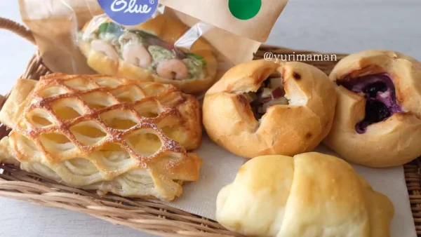 松山ロープウェー商店街の Blue Blue（ブルーブルー）のパン