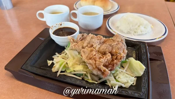 ステーキガストのはらぺこチキンランチ。チキン1枚を使ったボリューム満点メニュー - ゆりママんブログ ステーキガストのはらぺこチキンランチ。チキン1枚を使ったボリューム満点メニュー