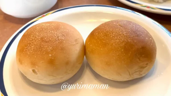 ステーキガストのランチのパン(食べ放題) - ゆりママんブログ ステーキガストのランチのパン(食べ放題)