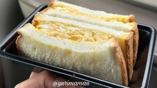 トライアル西条のたっぷり玉子サンド｜たまご3個使用の人気惣菜2