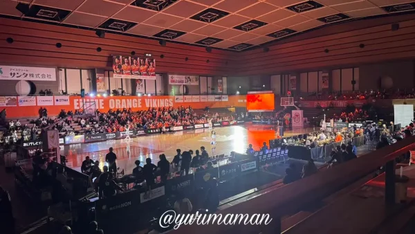 愛媛オレンジバイキングスの試合会場のようす
