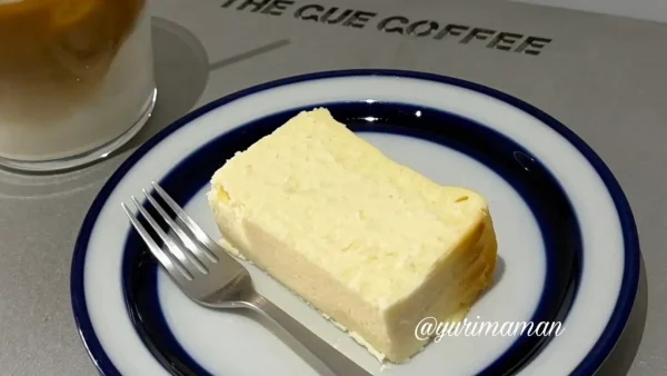THE CUE COFFEEのクリーミーなチーズケーキ