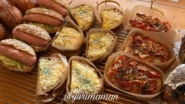 パン屋晴れの日のパンの種類（砥部町）