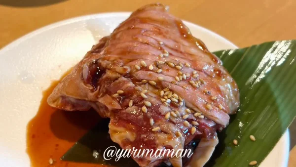 焼肉きんぐ名物「きんぐカルビ」の実食写真(きんぐコース)1 - ゆりママんブログ 焼肉きんぐ名物「きんぐカルビ」の実食写真(きんぐコース)1