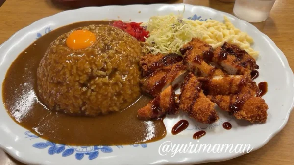 松山市道後一万 太養軒のジャンボカツカレー1