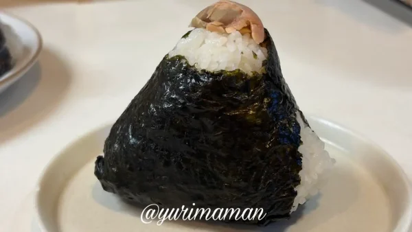 オリジンのしゃけおにぎり 北海道産しゃけ使用1