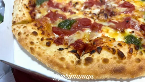 ピザハットのハットの日にテイクアウト｜耳までおいしい