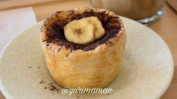 中にチョコレートが入ったSHRmaCOFFEEのチョコエッグタルト1 - ゆりママんブログ 中にチョコレートが入ったSHRmaCOFFEEのチョコエッグタルト1