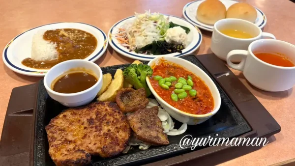 ステーキガストの満腹コンボランチランチ（食べ放題付き）