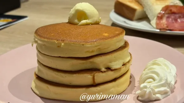 高木珈琲松山店のミルフィーユパンケーキ1 - ゆりママんブログ 高木珈琲松山店のミルフィーユパンケーキ1