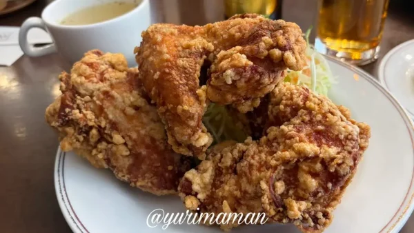 スリーバーチュー名物の唐揚げランチセット(骨付き) - ゆりママんブログ スリーバーチュー名物の唐揚げランチセット(骨付き)