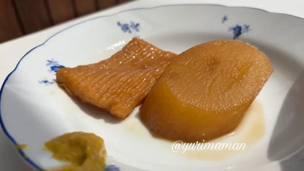 武丈公園のお花見グルメ おでんの盛り合わせ