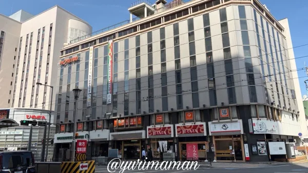 松山市のいよてつ会館ビル外観(スターバックス愛媛1号店が入る建物)2 - ゆりママんブログ 松山市のいよてつ会館ビル外観(スターバックス愛媛1号店が入る建物)2