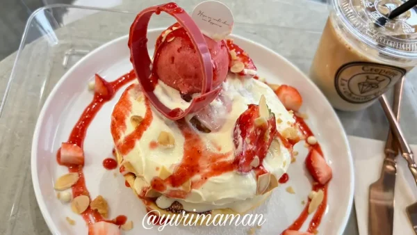 ラ・シャンドシエル ワールドプラザ店のクラシックパンケーキ2