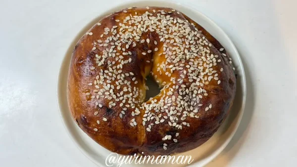 もち麦亭のオニオン照り焼きチキンベーグル(大洲ベーグル)2 - ゆりママんブログ もち麦亭のオニオン照り焼きチキンベーグル(大洲ベーグル)2