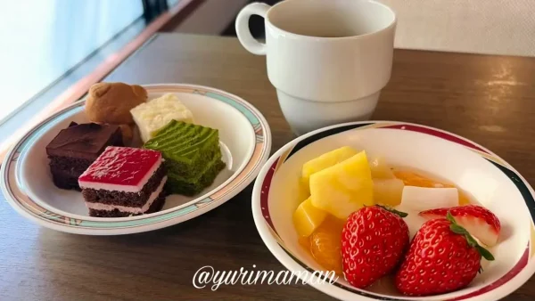 利楽ランチビュッフェのデザート2