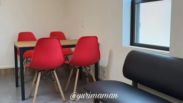 西条市壬生川 東予電気食堂 店内 テーブル席 - ゆりママんブログ 西条市壬生川 東予電気食堂 店内 テーブル席