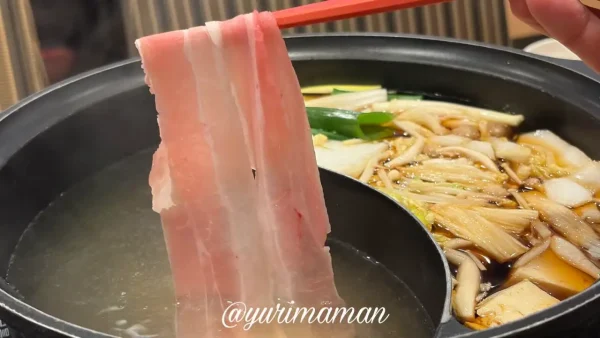 しゃぶ葉 松山束本店の牛＆豚食べ放題セット（しゃぶしゃぶ）