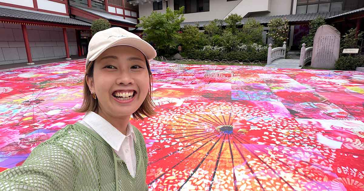 道後温泉 飛鳥乃湯泉 蜷川実花 アート 中庭 歩けるインスタレーション