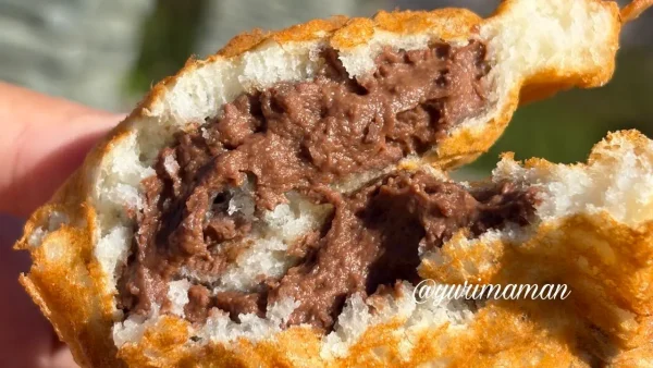 もぐもぐたい焼き専門店 チョコたい焼き断面 ビターなチョコクリーム - ゆりママんブログ もぐもぐたい焼き専門店 チョコたい焼き断面 ビターなチョコクリーム