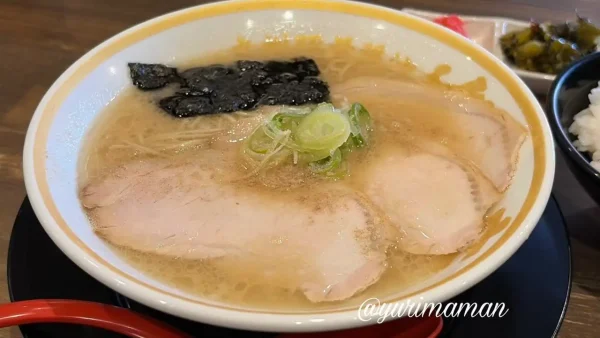 鯉から竜松山店の朝ラーメン 豚骨ラーメン - ゆりママんブログ 鯉から竜松山店の朝ラーメン 豚骨ラーメン