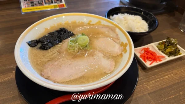 鯉から竜松山店の朝ラーメン 豚骨ラーメンセット - ゆりママんブログ 鯉から竜松山店の朝ラーメン 豚骨ラーメンセット