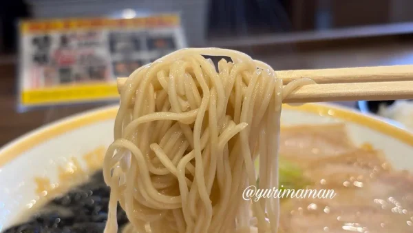 豚骨ラーメンの細麺 鯉から竜 - ゆりママんブログ 豚骨ラーメンの細麺 鯉から竜