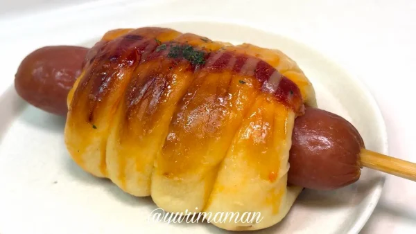 小麦の虜 ウインナーロール フランクフルトパン