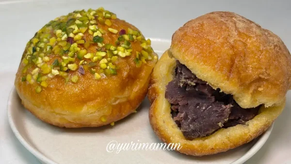 ナッツベーカリー あんドーナツ ピスタチオドーナツ