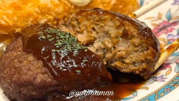 ミートキッチン凪のランチハンバーグの断面