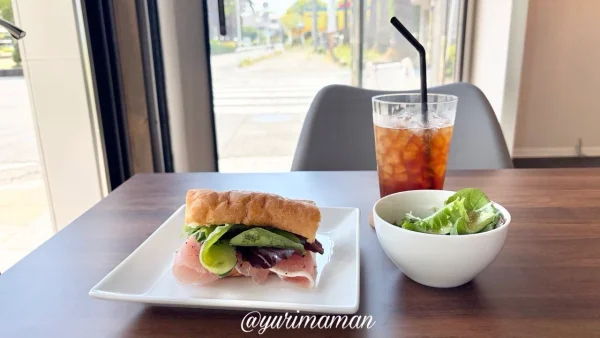 cafe yohakuの生ハムクリームチーズバゲットサンドセット2
